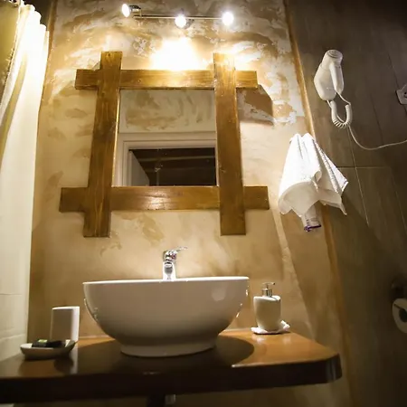 アパート Moon リジア