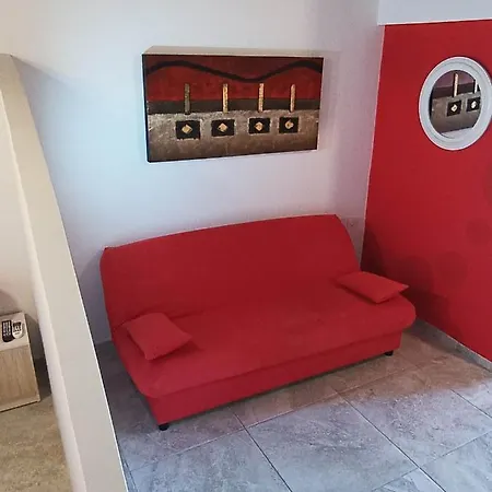 Moon Lygia (Lefkada)