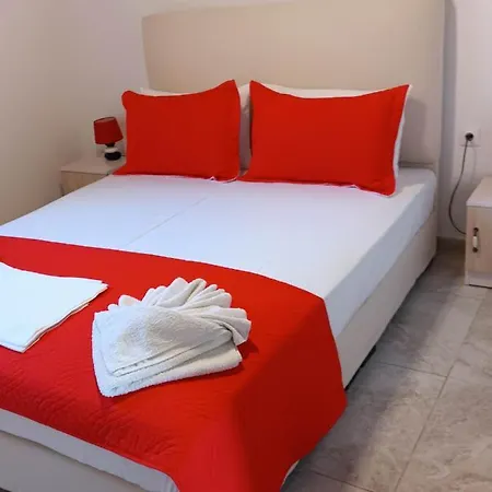 Moon * Lygia (Lefkada)